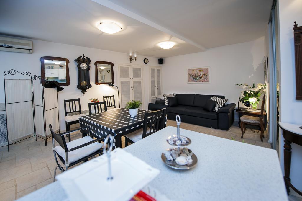 Apartment Art Rovinj Rum bild