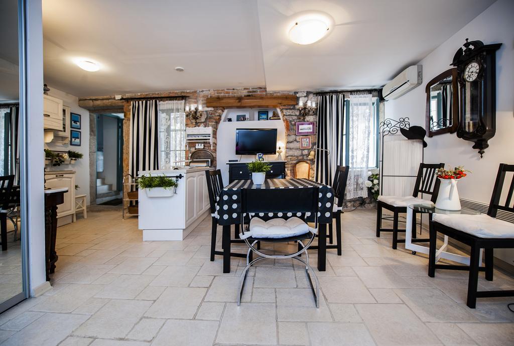 Apartment Art Rovinj Rum bild